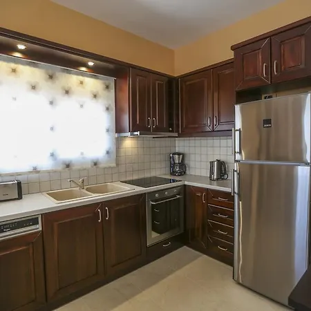 Ameadros Mantzavináta